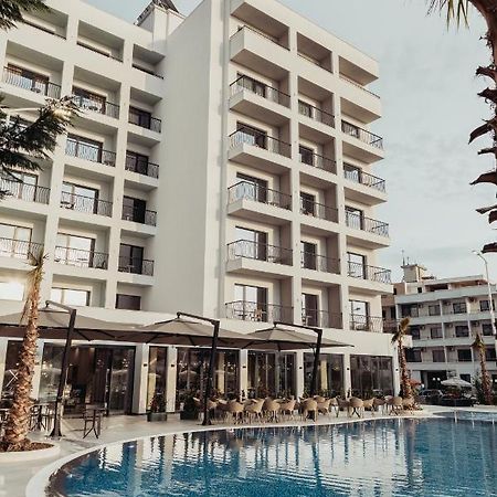 גולם Delight Hotel & Spa מראה חיצוני תמונה