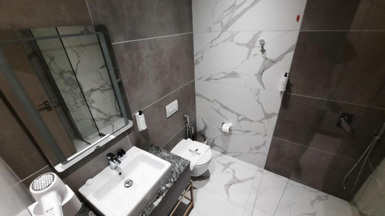גולם Delight Hotel & Spa מראה חיצוני תמונה
